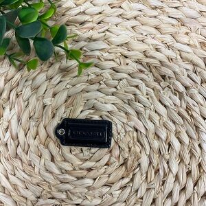 Coach Bags Hang Tag Black Without Chain